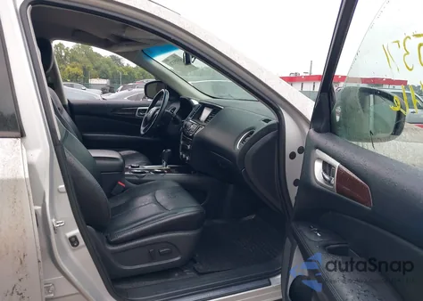 2014 Nissan Pathfinder Sl z USA, uszkodzony, nr VIN 5N1AR2MM4EC685687